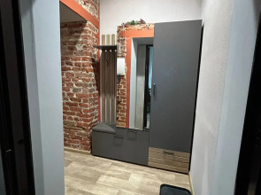 Квартира Уютный Лофт с балконом на главной улице Столицы Закатов