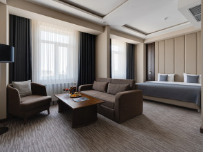 Отель StayInn City Center