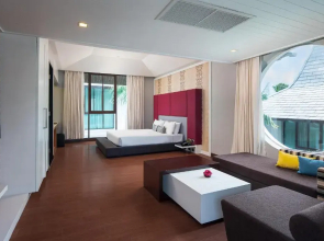 Отель Z Through by The Zign