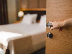 GM City Hotel