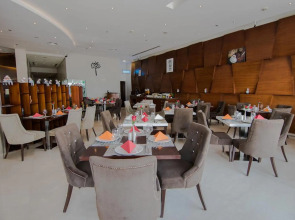 Отель Signature Hotel Al Barsha