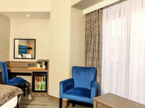 Demiray Hotel