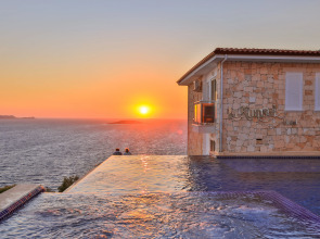 Отель La Kumsal