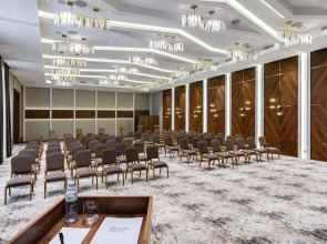 Frankfort Hotel & Spa (Франкфорт и Спа)