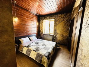 Квартира на Аланской, 25 "Пентхаус"