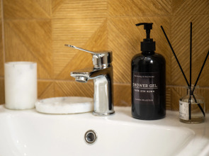 Квартира Уютная с новым ремонтом со всеми удобствами и уважением Курчатова 13