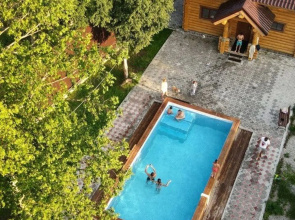 Paratunka Guest House