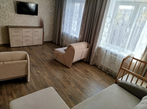 Апартаменты Уютная Двухкомнатная Квартира со Свежим Ремонтом