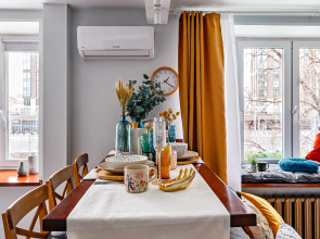 Апартаменты Butyrsky Cozy with Terrace, Parking and King-size Bed