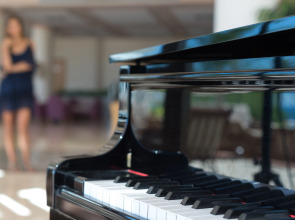 Отель Constantinou Bros Athena Royal Beach