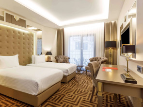 Ramada by Wyndham Istanbul Golden Horn