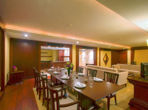 Отель Long Beach Garden Hotel & Pavilions