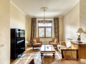 Апартаменты Превосходная квартира у парка Горького