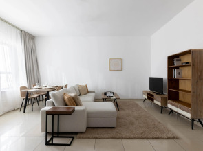 Апартаменты Welcome Home in Armada Tower 3