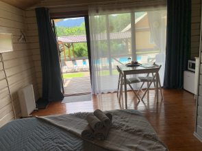 Гостевой дом Chalet Flora