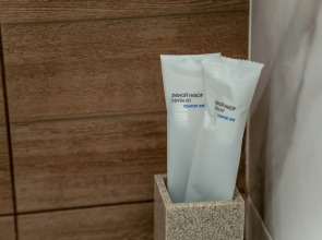 Апартаменты Изумруд возле Аэропорта