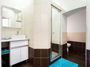 Апартаменты "5 минут до Невского"