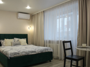 Апартаменты Студия Живу-на-Мингажева