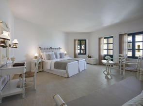 Отель Creta Maris