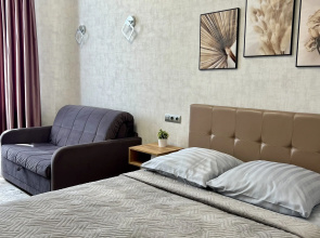 U Morya, Zapadny Plyazh Flat