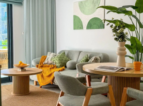 1+1 Qoople Legend A12 v 100 M ot Morya Apartments