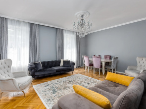MaRKoS Sololaki Flat Apartments