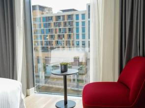 Отель IntercityHotel Dubai Jaddaf Waterfront