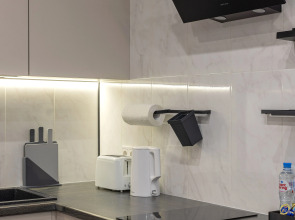 Квартира Дизайнерская Студия на Три Окна Feel At Home у Невского Проспекта