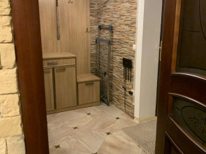 Апартаменты "Эленика" 2-х комнатная Квартира с выходом в парк в Центре города