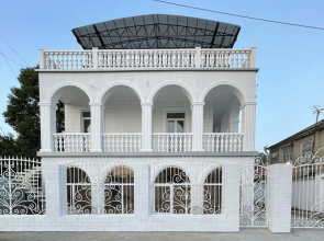 White House Sukhum Guest house