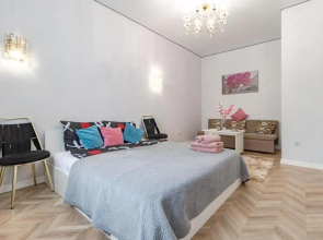Tsvetuschaya Sakura Flat
