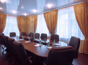 Отель Реавиль