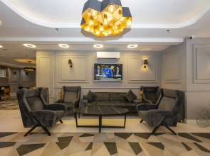 Отель Comfort Suites