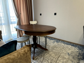 Аппартаменты "Эленика" двухкомнатная квартира в Махачкале с видом на озеро и мечеть