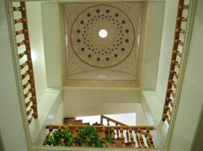 Отель Чор Минор 100 м до старого города с бесплатным кофе и разговорами по душам