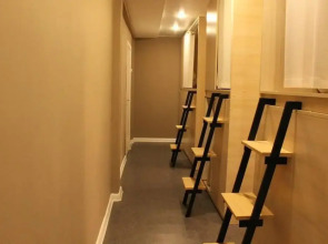 Отель Капсульный хостел Dad and Cat