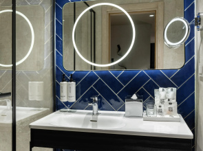 Crowne Plaza Istanbul Ortakoy Bosphorus, an IHG Hotel