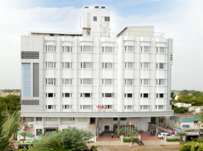 Raj Hotel