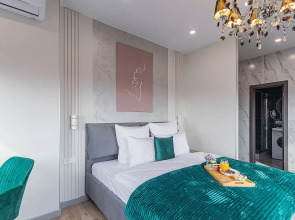 Апартаменты премиум класса в центре города с видом на мечту 1407-2