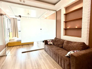 Verhnetorgovaya Ploschad' 4 Apartments