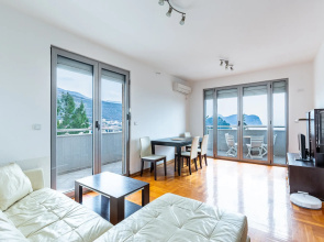 Sea view Petrovac Apartments