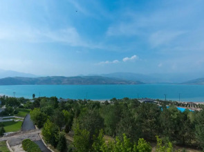 Pyramids Resorts, Charvak