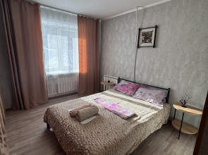 Uyutnaya Kvartira v Tsentre Goroda Tayga Flat