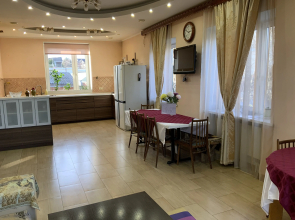 Mnogofunktsionalnoye Bungalo Private house