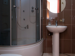 Отель Высотник