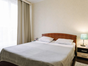 Апартаменты 9 ночей с видом на речку на Коммунальной 1