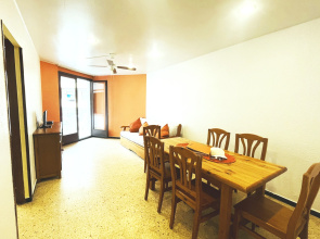 Seaview Retreat Salou Centre Apartments