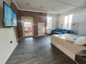 Апартаменты Дизайнерские апартаменты возле озера