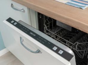 Апартаменты классическая студия с двуспальной кроватью и диваном