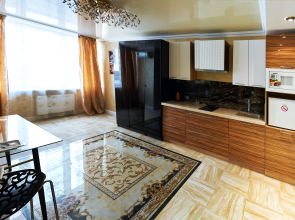 Apartmenty na Kommunisticheskoi_09